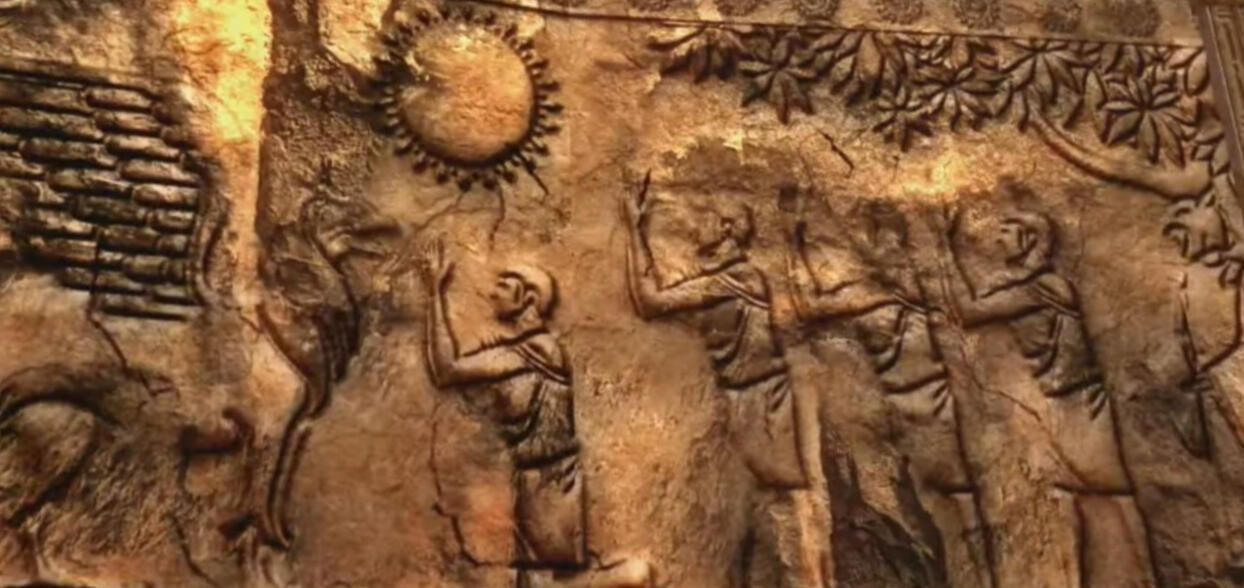 Solaris being worshipped